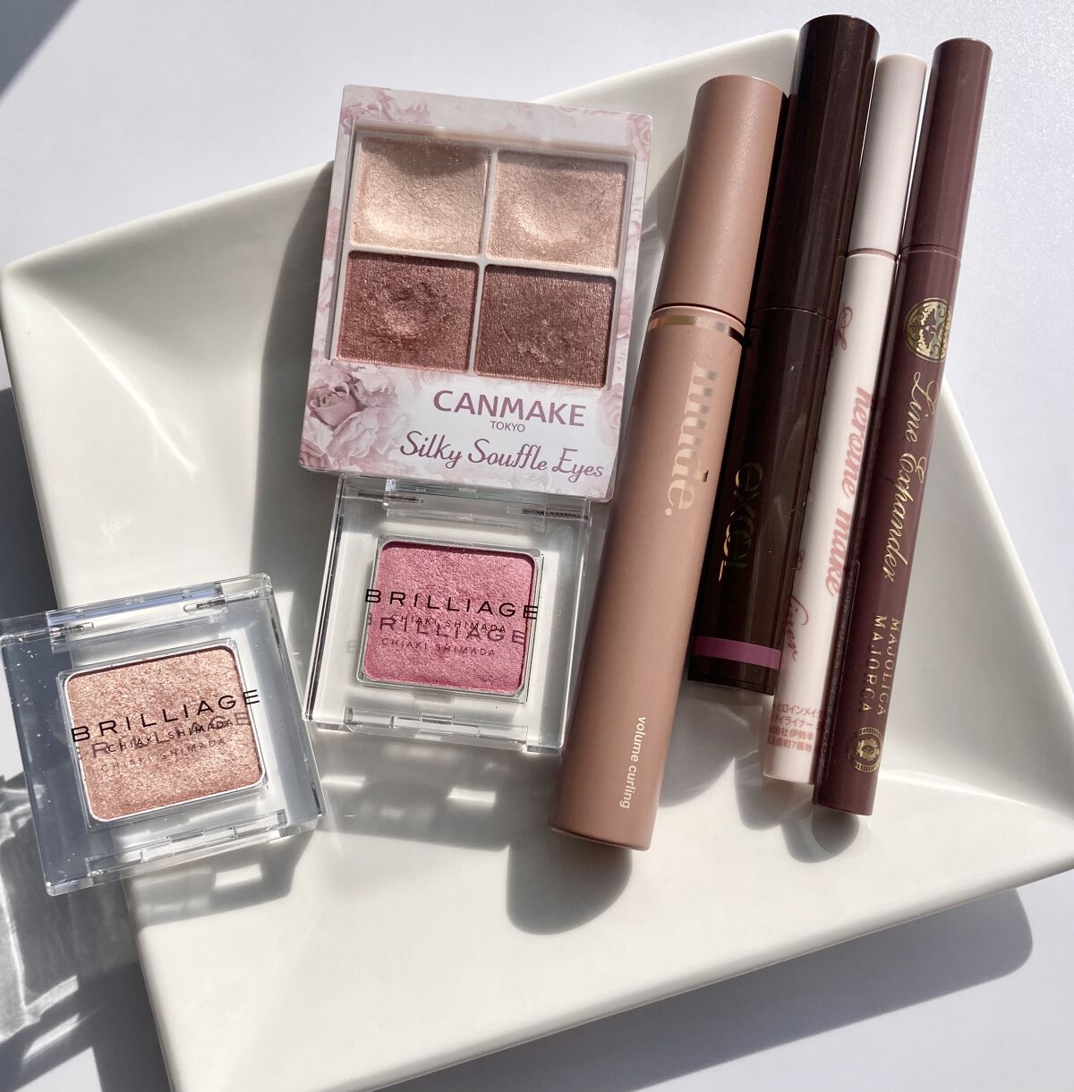 ワンダークリエイション /ブリリアージュ/単色アイシャドウを使ったクチコミ（2枚目）