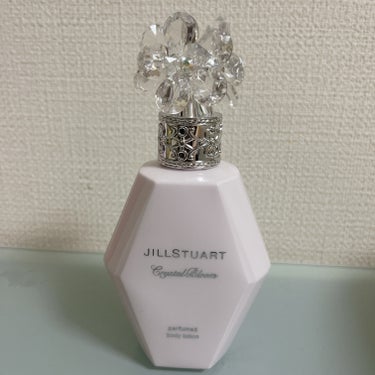 JILL STUART クリスタルブルーム パフュームド ボディローションのクチコミ「JILL STUART　クリスタルブルーム パフュームド ボディローション

200ml  4.....」（2枚目）