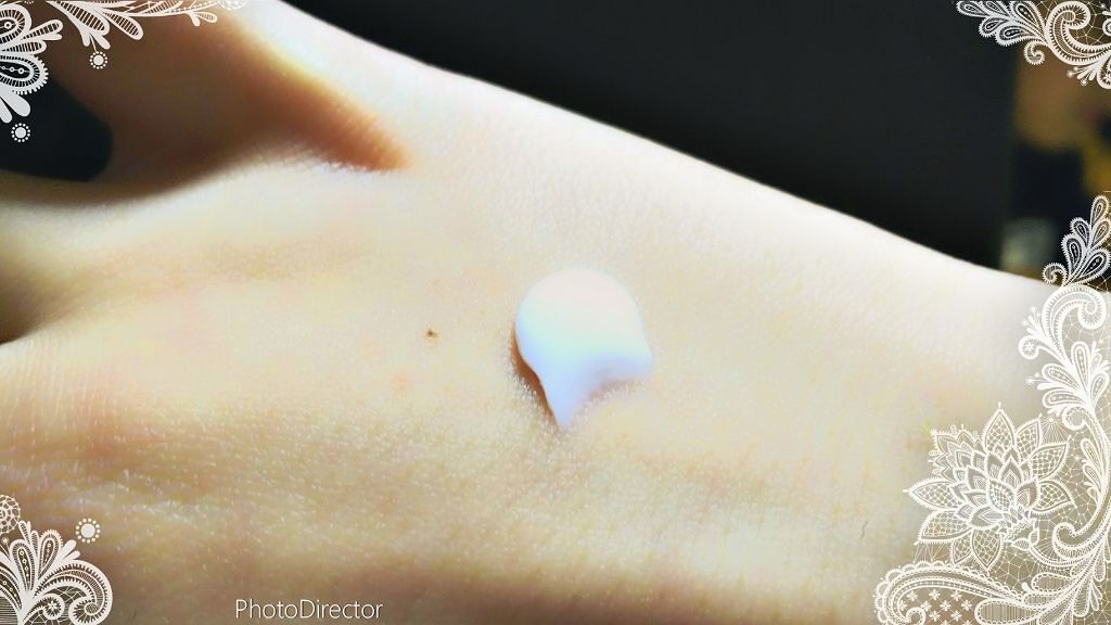 ハンド&ネイルクリーム BA(ブルーアスター)/MVNE(ミューネ)/ハンドクリームを使ったクチコミ(2枚目)