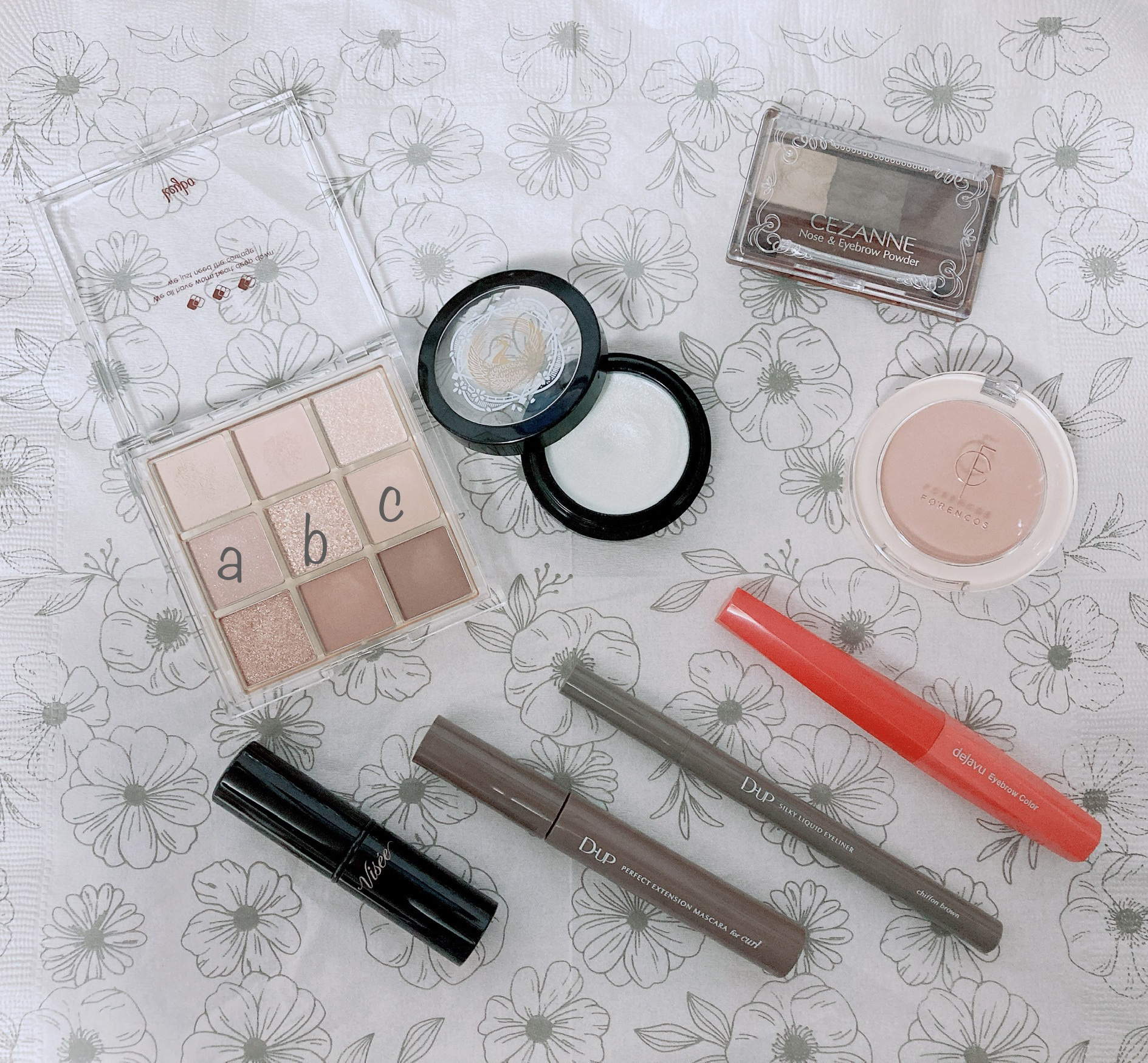 刀剣乱舞 おめかしくじ Ｅ賞 シングルカラーコレクション/クレアボーテ/ジェル・クリームアイシャドウを使ったクチコミ（1枚目）