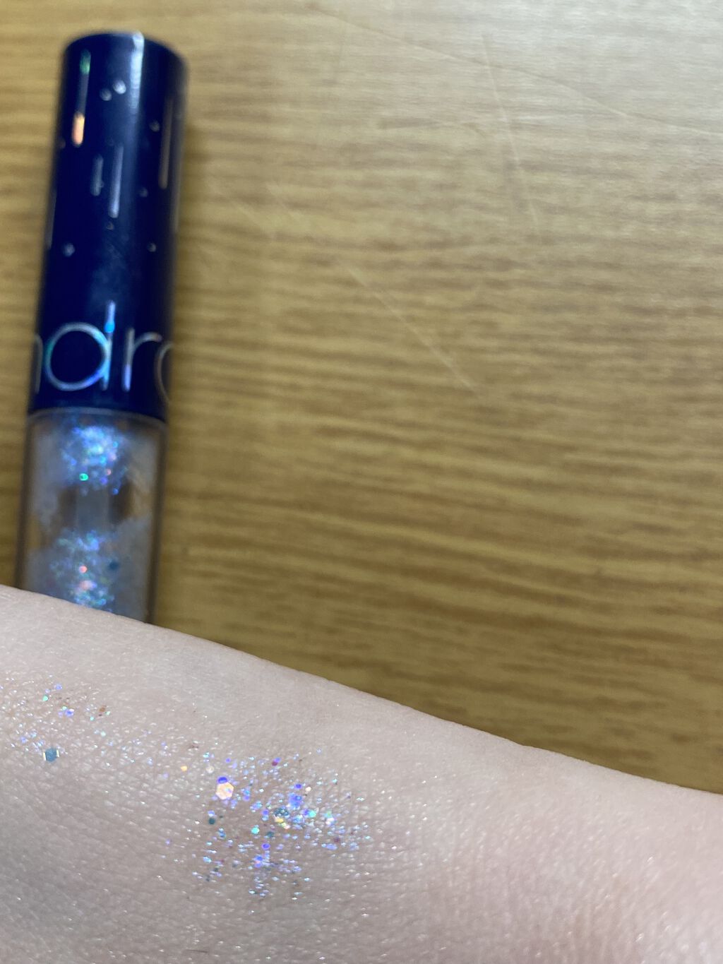 リキッド グリッター シャドウ/rom&nd/グリッターを使ったクチコミ（3枚目）