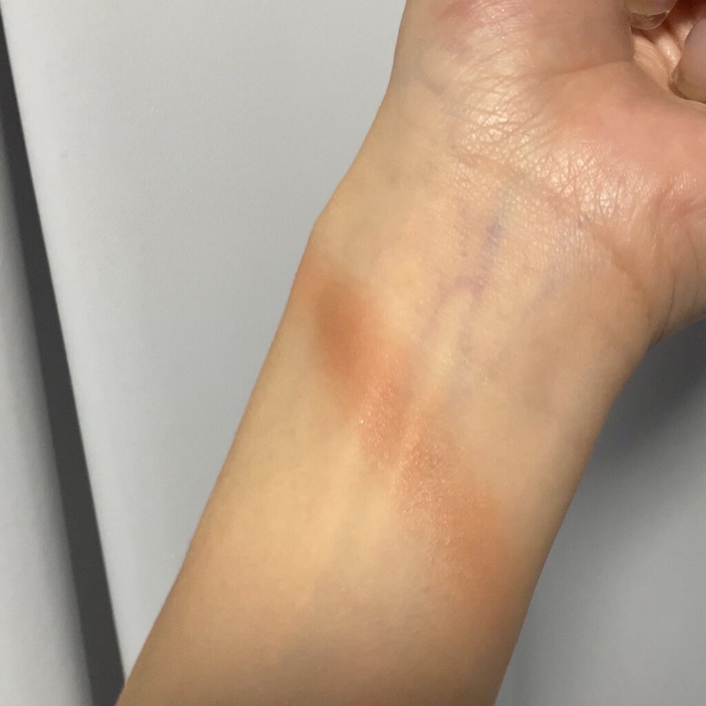 アディクション ザ ブラッシュ マット/ADDICTION/パウダーチークを使ったクチコミ(2枚目)