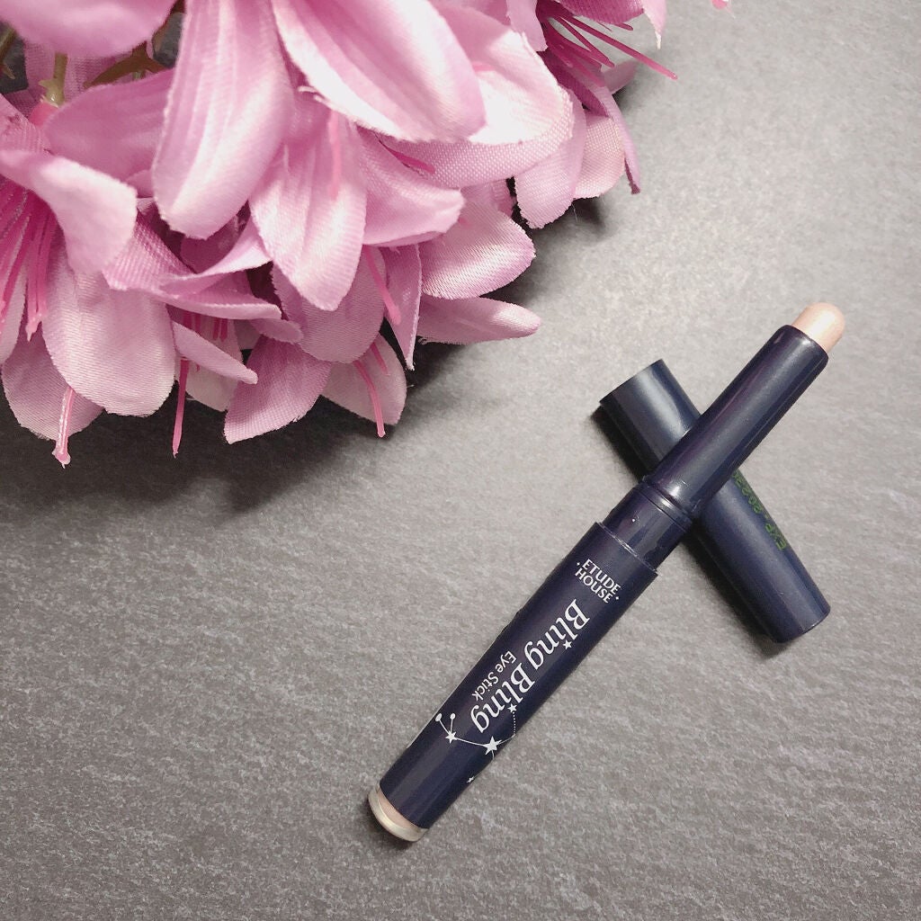 キラキラ アイシャドウ/ETUDE/スティックアイシャドウを使ったクチコミ(1枚目)