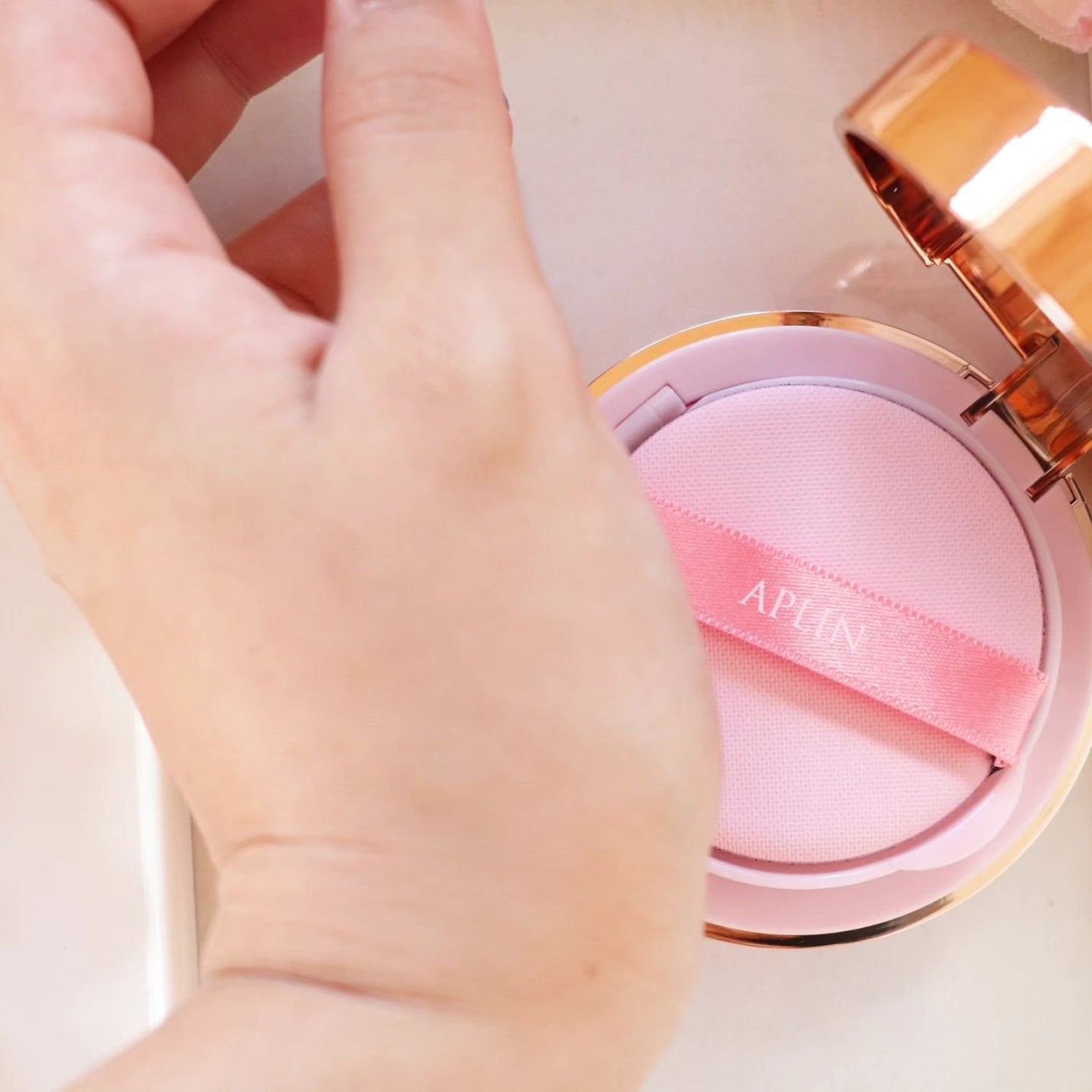 ピンクティーツリーカバークッション/APLIN/クッションファンデーションを使ったクチコミ(5枚目)