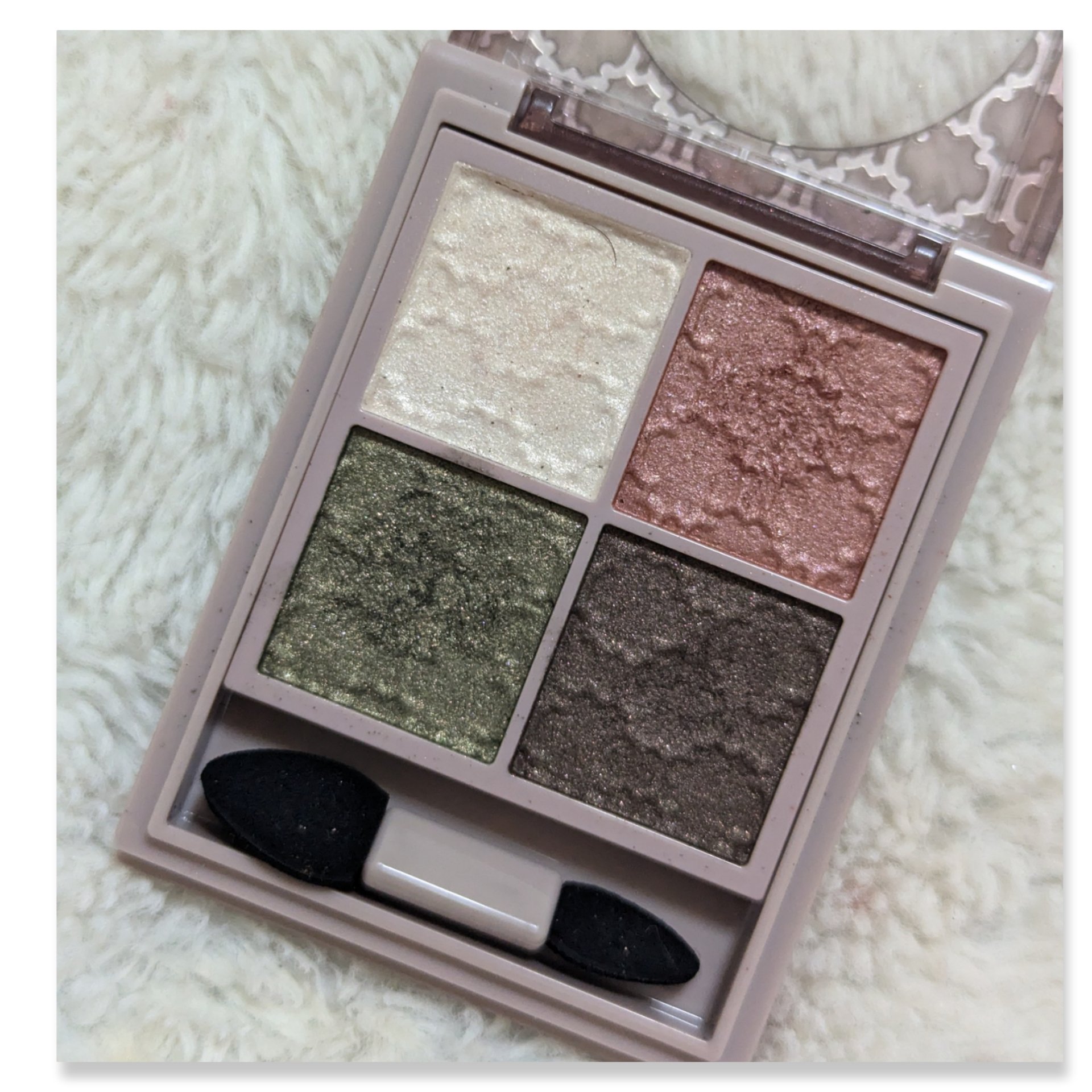 グロッシーリッチ アイズ N GR-7 ウォームカーキ系/Visée/アイシャドウパレットを使ったクチコミ（3枚目）