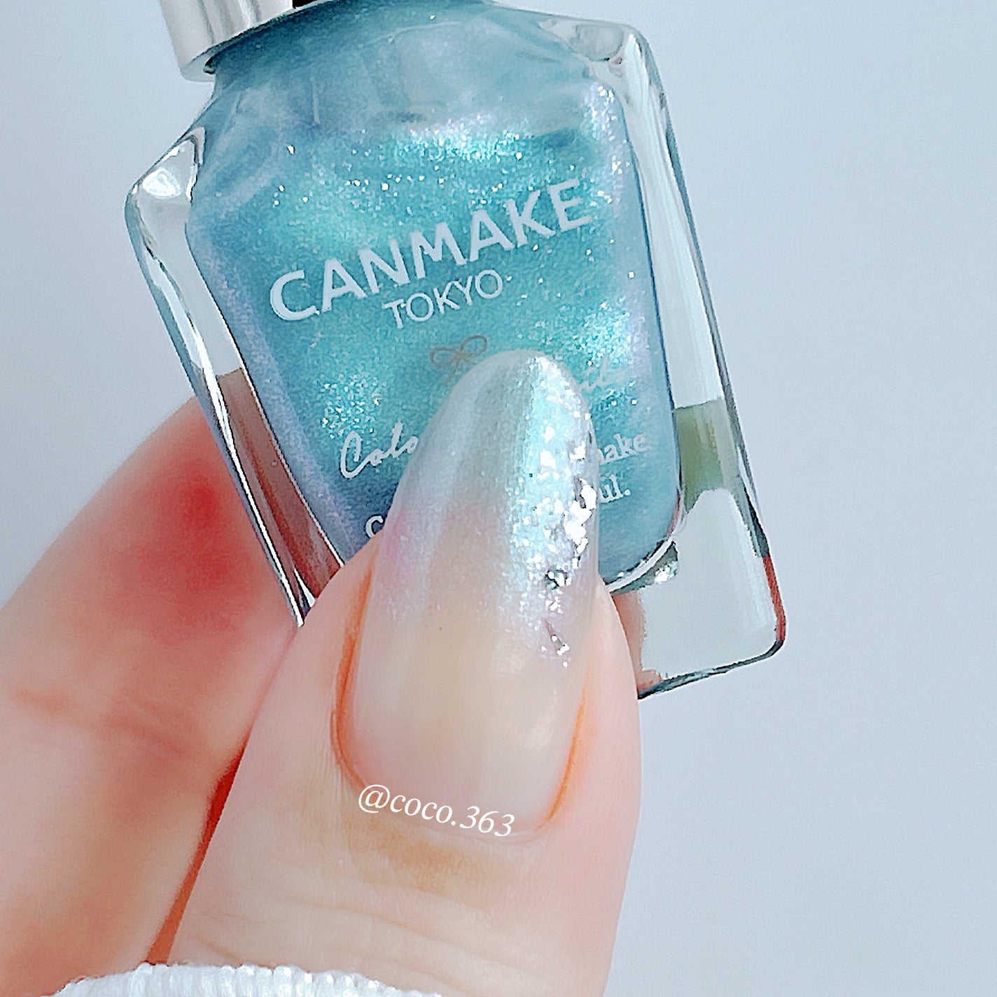 カラフルネイルズ/キャンメイク/マニキュアを使ったクチコミ(4枚目)