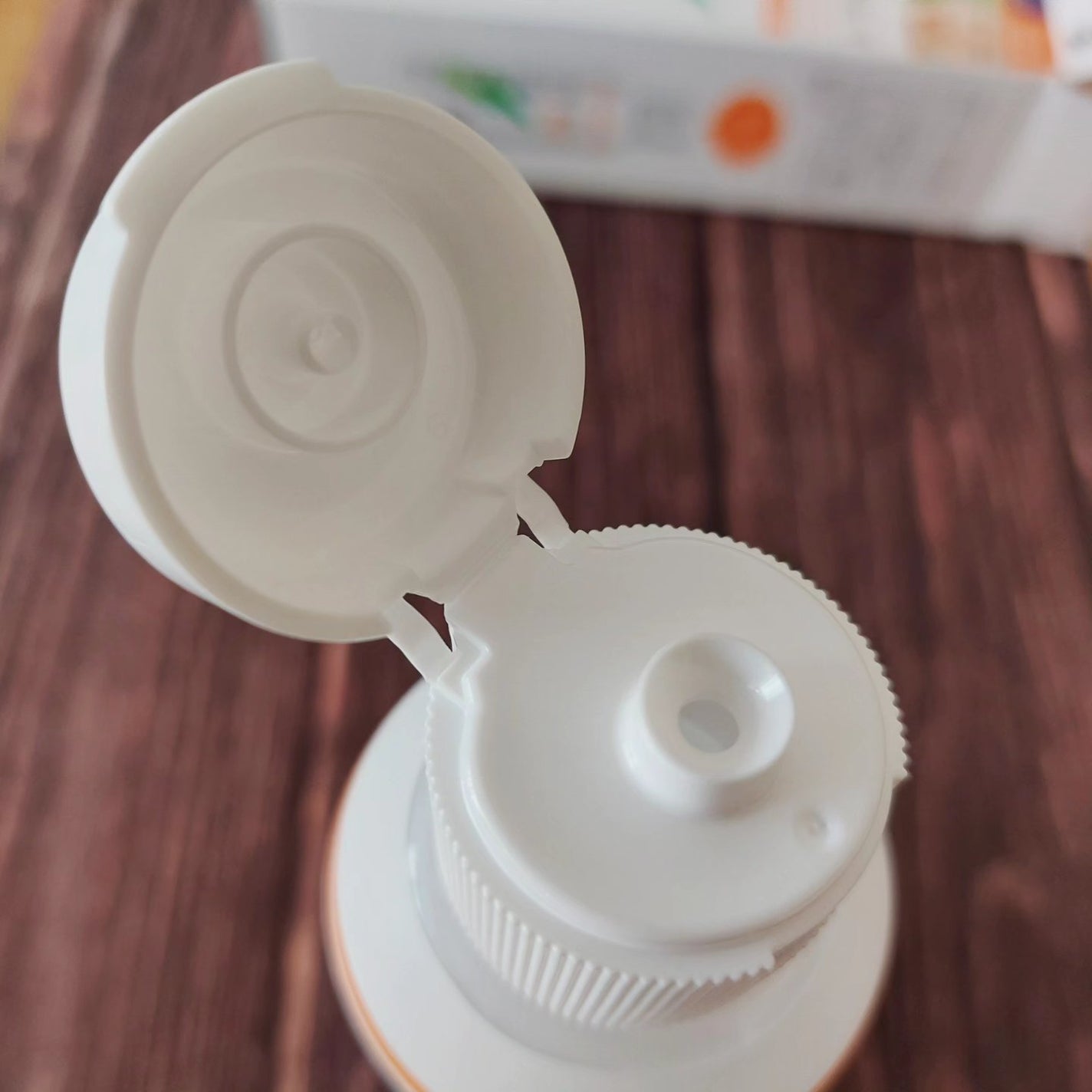 暁子 on LIPS 「独特の香りさえクリアすれば、使い心地のよいアイテム。さっぱりし..」(2枚目)