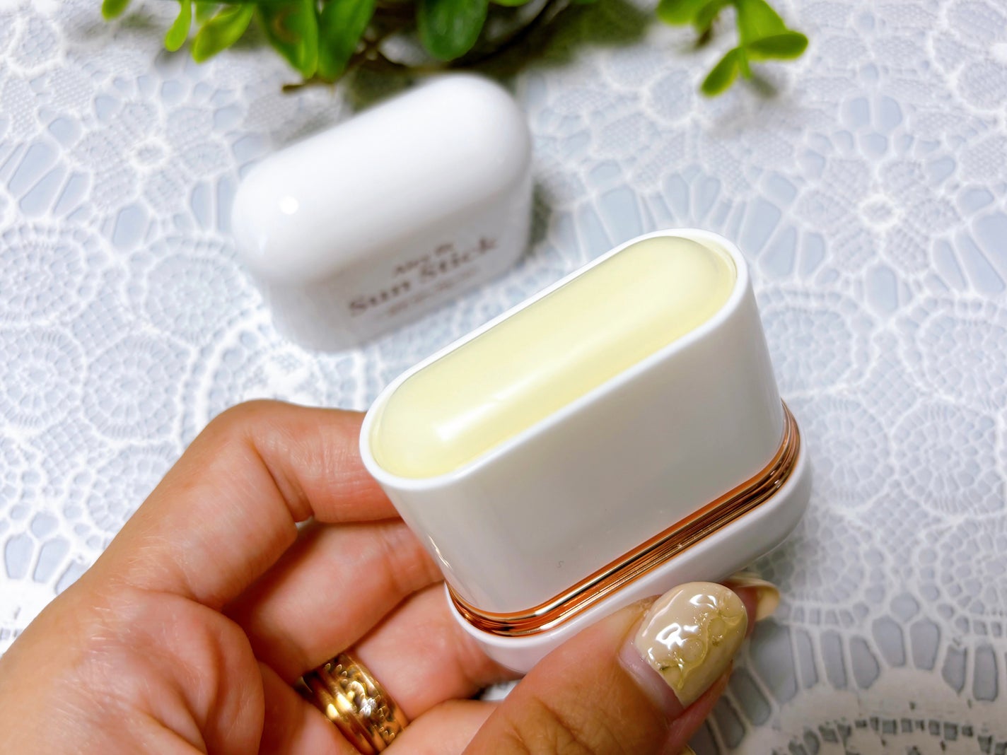 エアリーフィットサンスティック/KAHI/日焼け止めスティックを使ったクチコミ(2枚目)