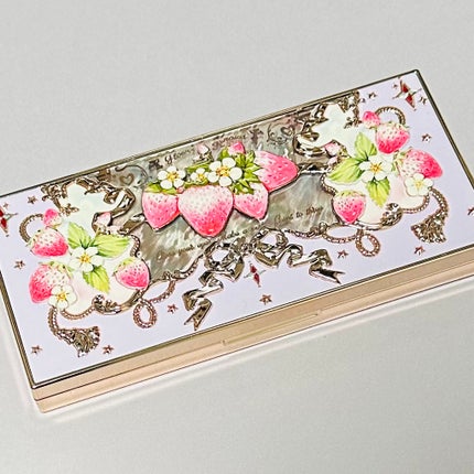 ストロベリーロココ アイシャドウパレット/FlowerKnows/アイシャドウパレットを使ったクチコミ(6枚目)