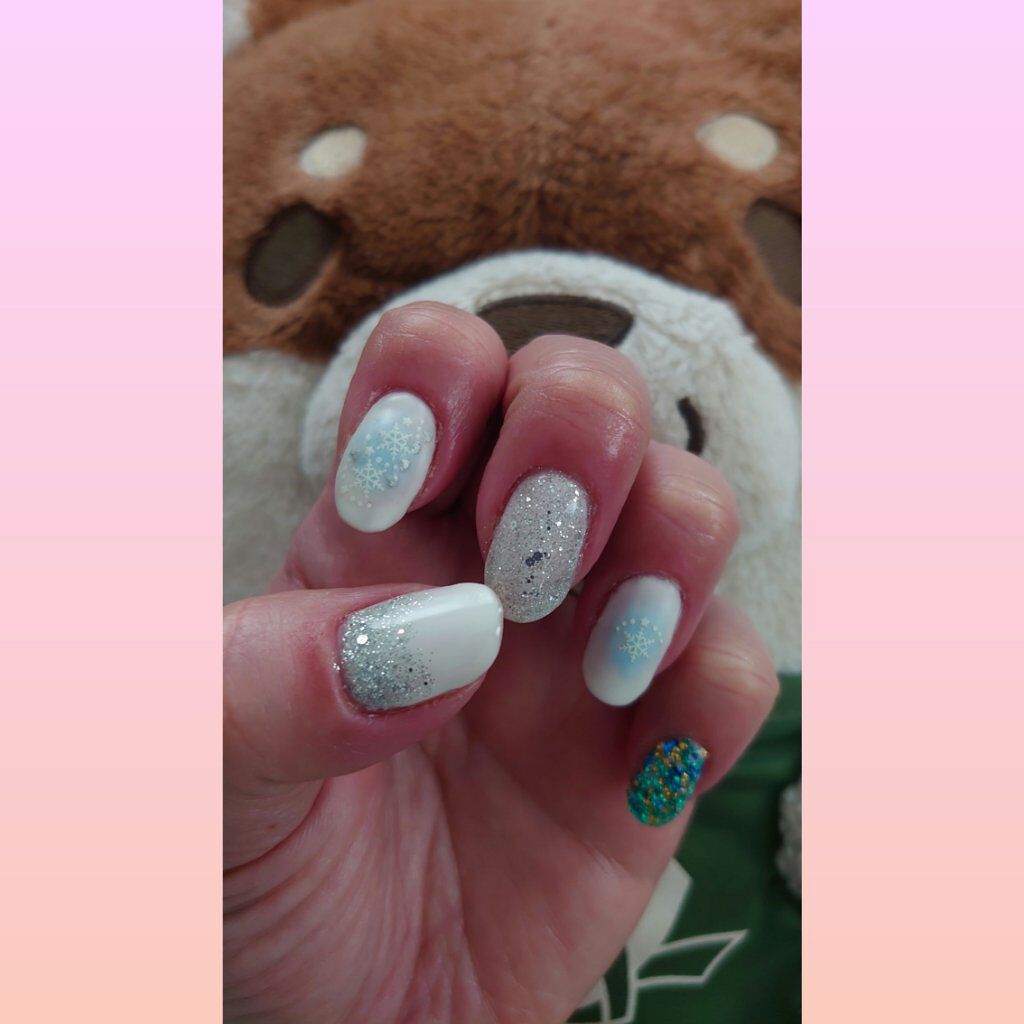 ジェルネイル（ライト対応）/セリア/ジェルネイルを使ったクチコミ（1枚目）