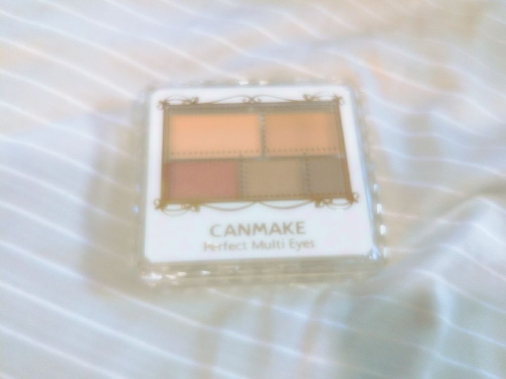 パーフェクトマルチアイズ/キャンメイク/アイシャドウパレットを使ったクチコミ(3枚目)