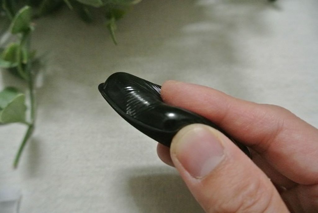 デュアルサイド シリコン ブレンダー/bareMinerals/パフ・スポンジを使ったクチコミ（1枚目）