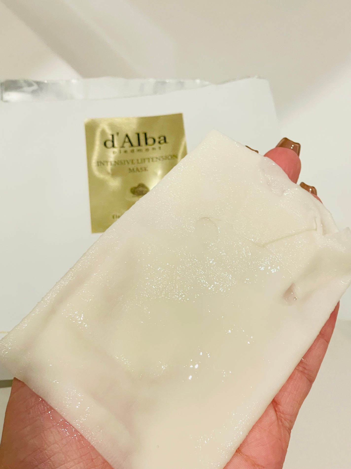 ホワイトトリュフナリシングトリートメントマスク/ダルバ/シートマスク・パックを使ったクチコミ(3枚目)