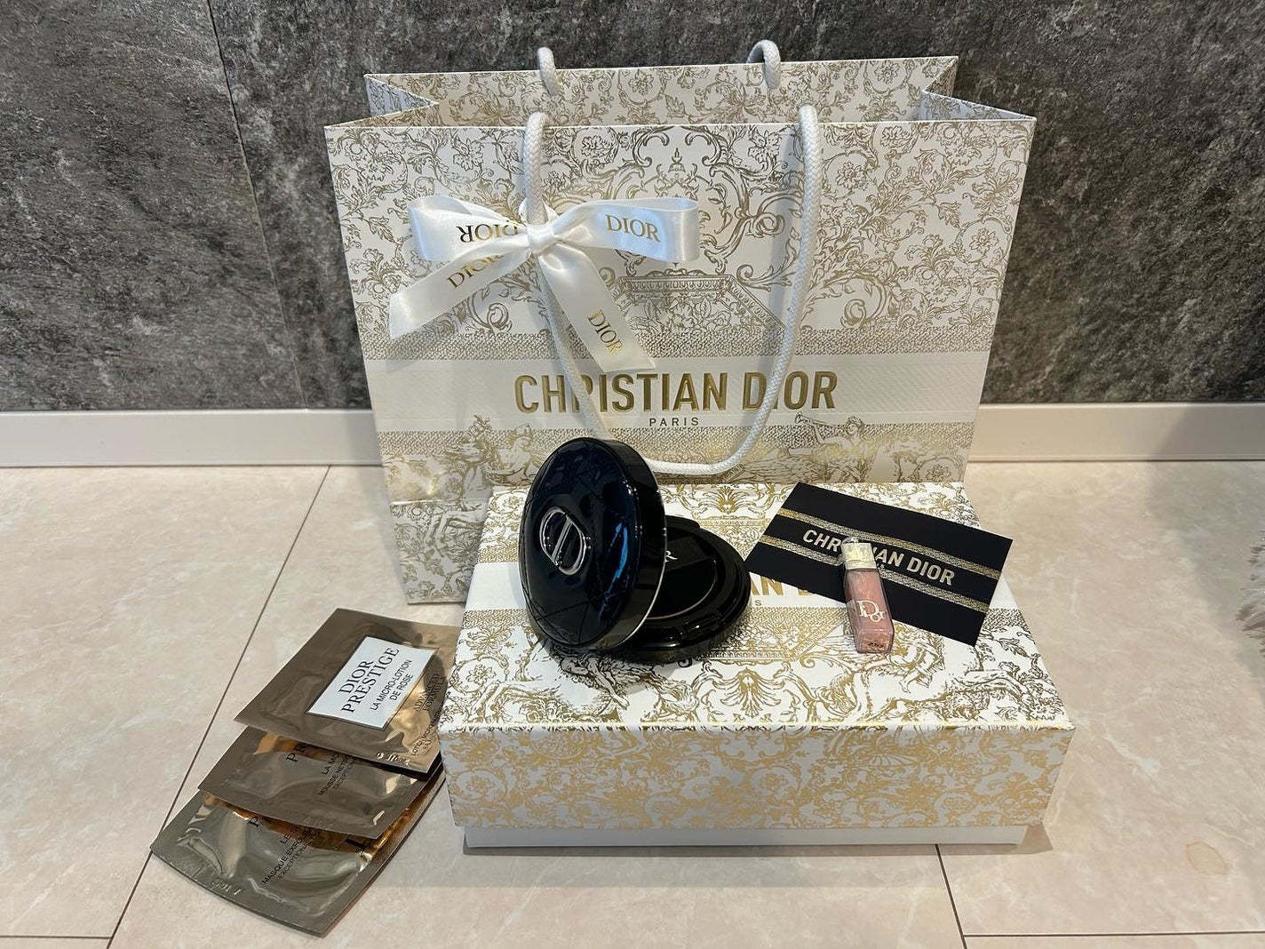 【旧】ディオールスキン フォーエヴァー クッション/Dior/クッションファンデーションを使ったクチコミ(1枚目)