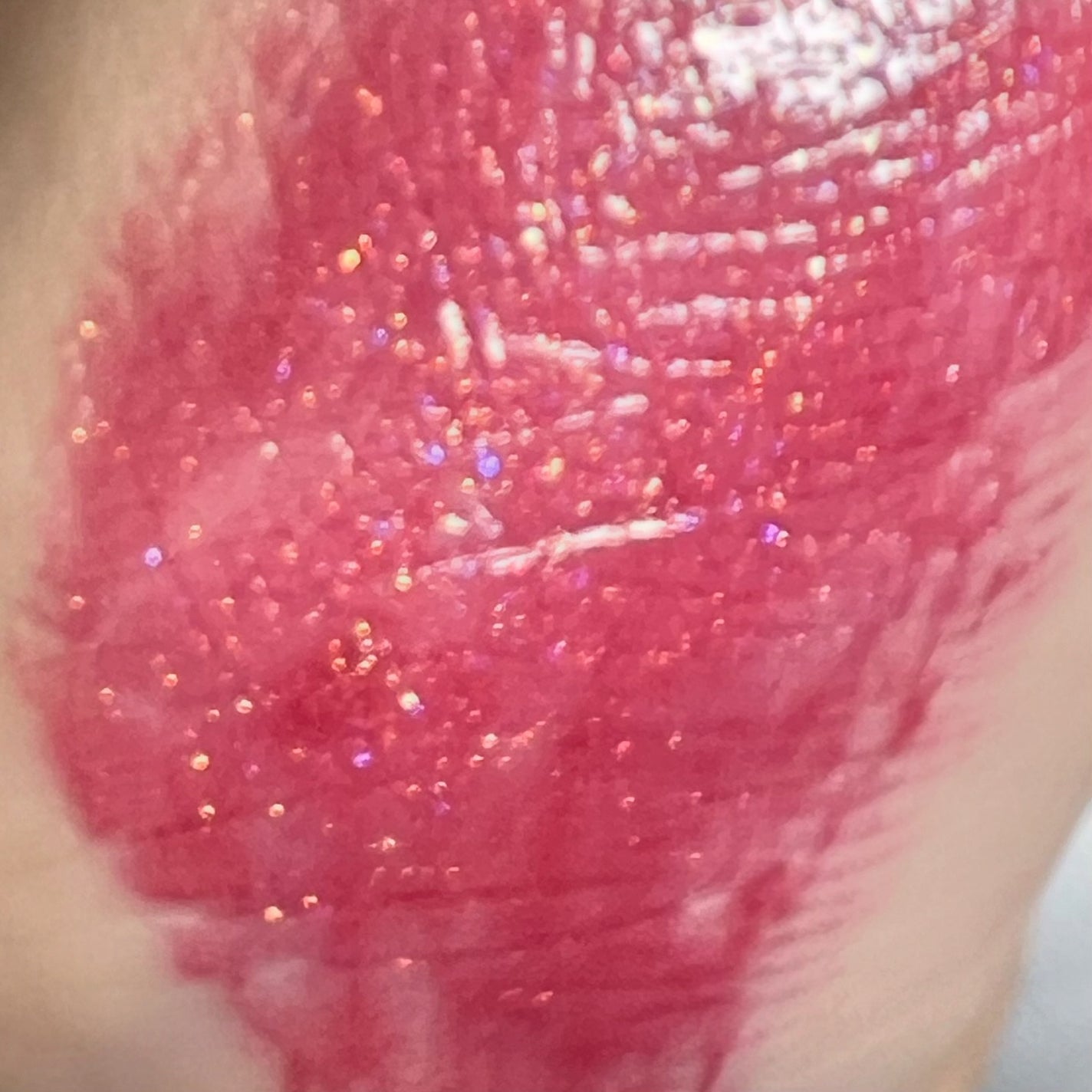 ルージュスターヴァイブラント/KANEBO/口紅を使ったクチコミ(4枚目)