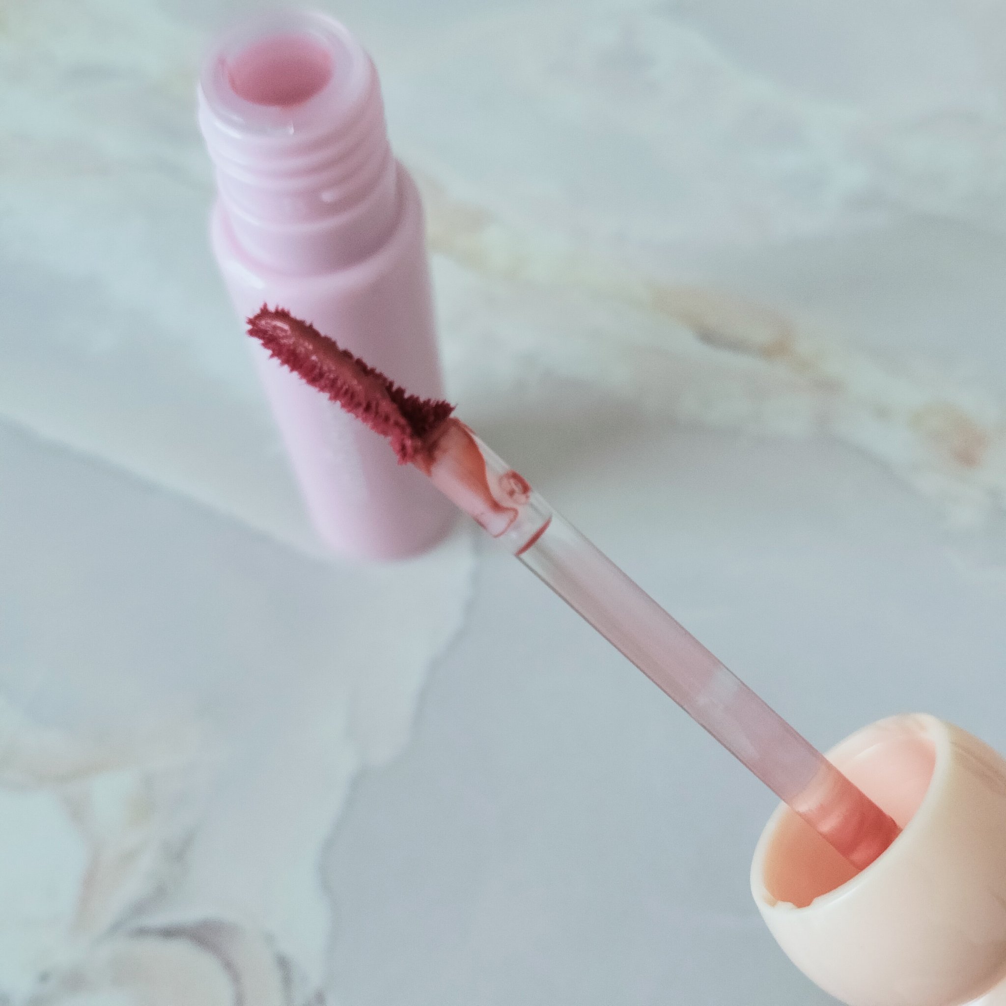 タンフルグラスティント/Colorgram/リップティントを使ったクチコミ（3枚目）