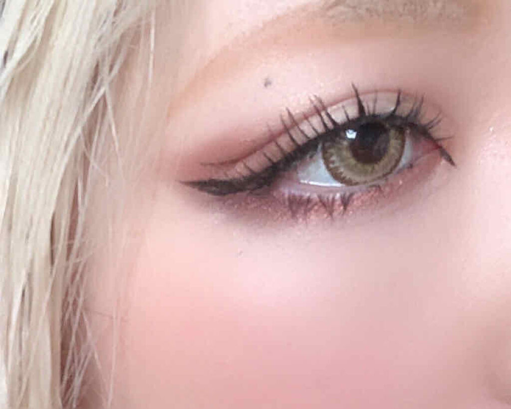 アウェイ ウィーグローシャドウパレットA/NYX Professional Makeup/アイシャドウパレットを使ったクチコミ（2枚目）