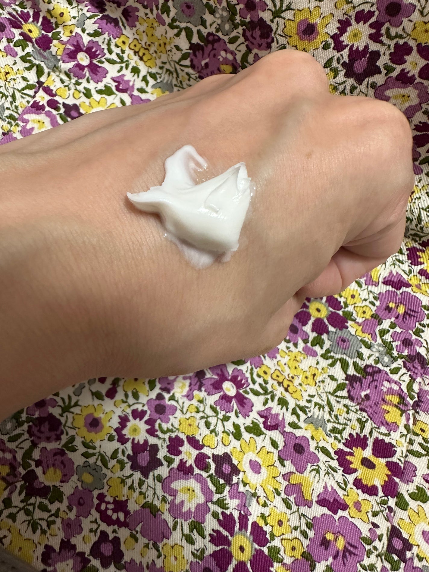 ジェミーチェンジ 象の足クリーム /クリスタルジェミー/ハンドクリームを使ったクチコミ(3枚目)