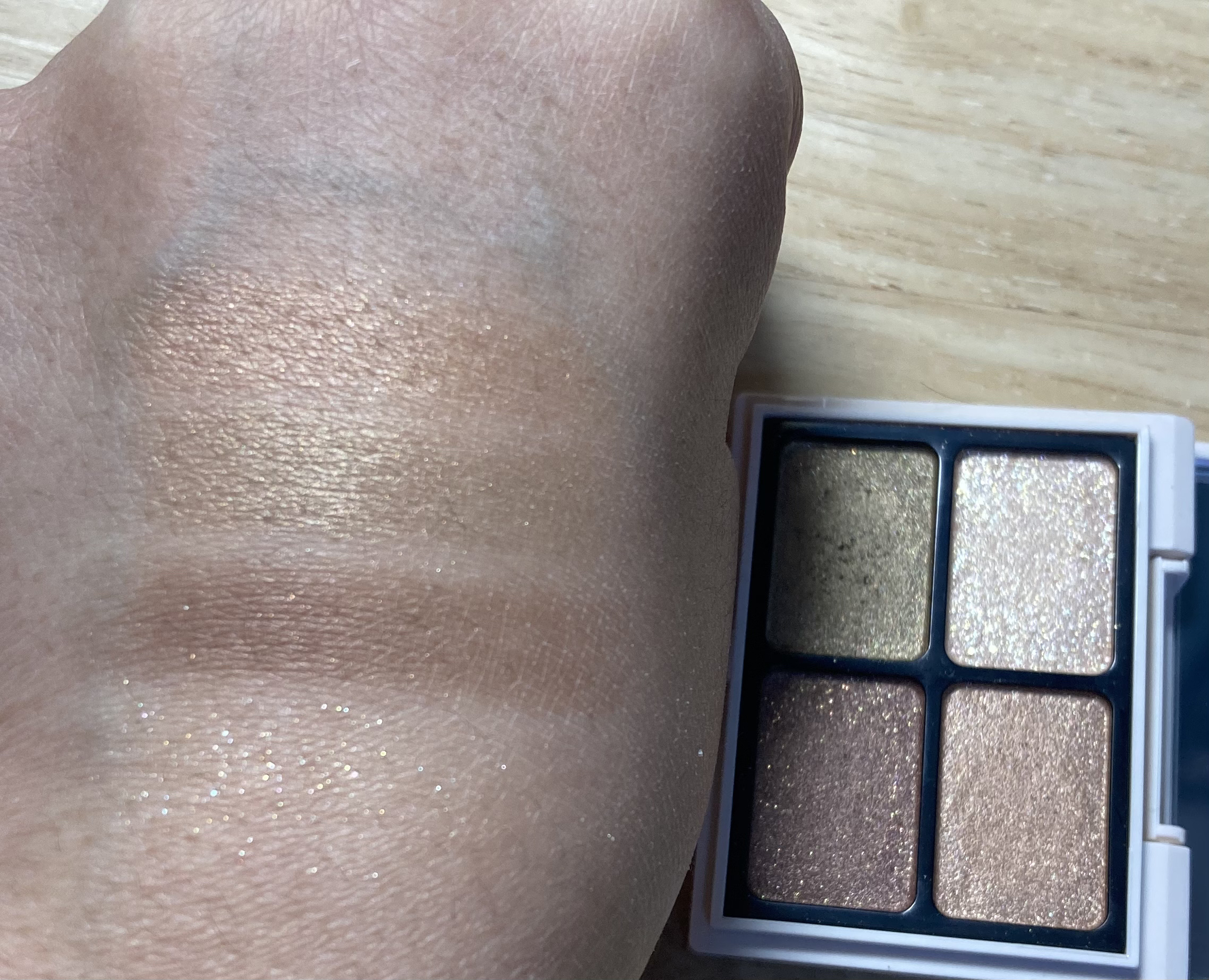 ニュアンスカラーアイズ/Enamor/アイシャドウパレットを使ったクチコミ（2枚目）