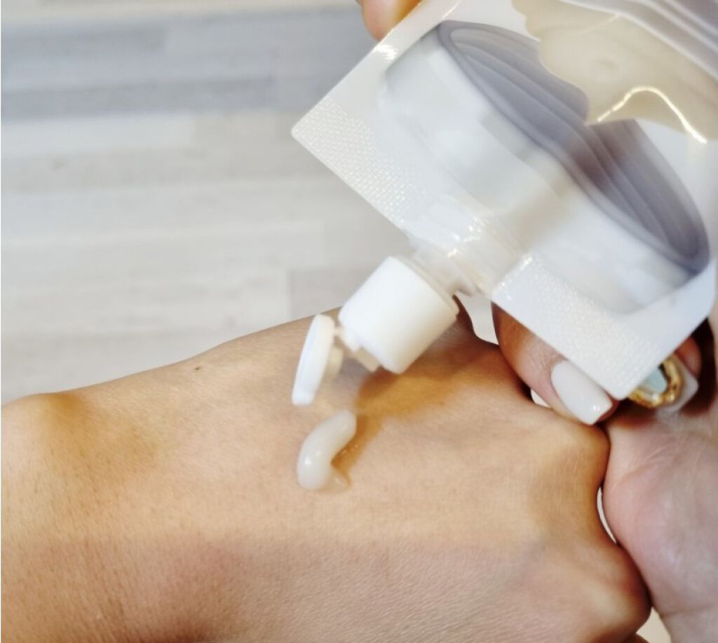  ペプチド スパ アイクリーム/FEDORA AESTHETIC/フェイスクリームを使ったクチコミ（2枚目）