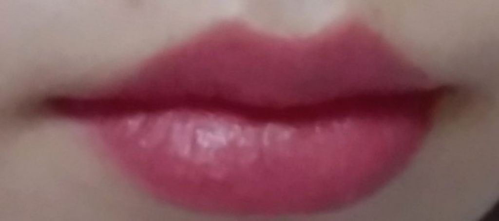 Ultra Last Instant Colour Lipstick/essence/口紅を使ったクチコミ(3枚目)
