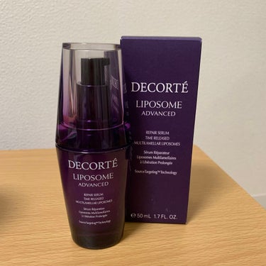 DECORTÉ リポソーム アドバンスト リペアセラム
美容液変えてみようかなと思い、こちらを購入。スキンケアの一番最初に使う導入美容液です。
ランコムのジェニフィックをずっと愛用していましたが、これも