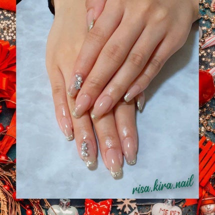 r.kira.nail on LIPS 「🤍🤍🤍お客様ネイルです✨オールシーズンできるガラスフレンチ😆✨..」(1枚目)