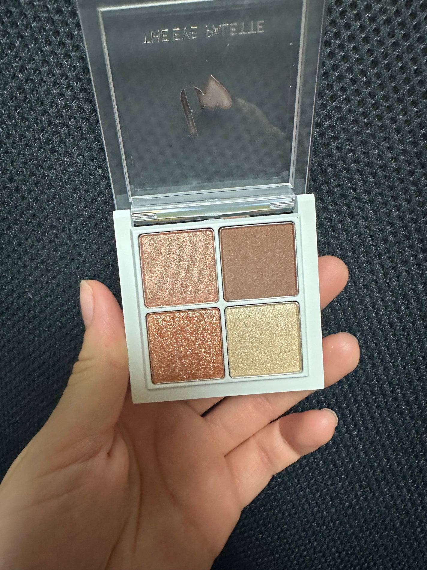 THE アイパレR/b idol/アイシャドウパレットを使ったクチコミ(2枚目)