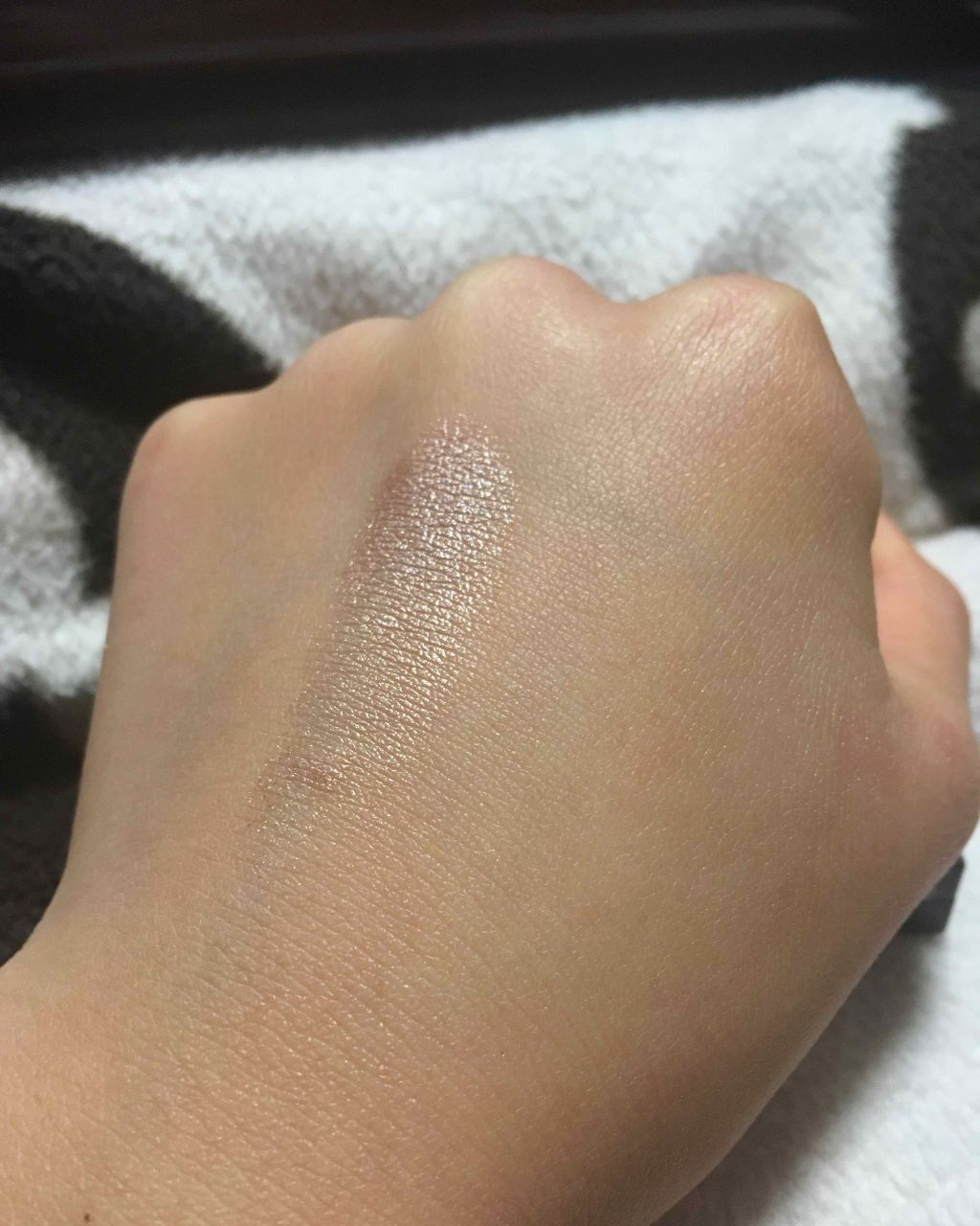 シングルアイシャドウ/マリブビューティー/単色アイシャドウを使ったクチコミ(2枚目)