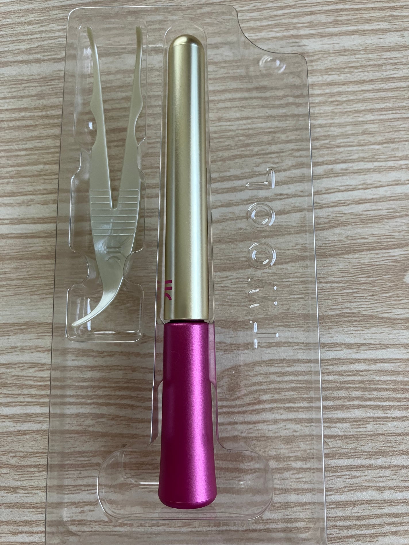 TWOOL ダブルアイリッドグルー/SHOBIDO/二重まぶた用アイテムを使ったクチコミ(2枚目)