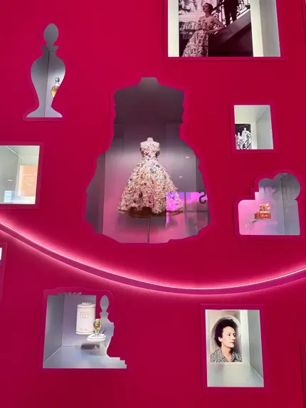 ミス ディオール オードゥ パルファン/Dior/香水(レディース)を使ったクチコミ(4枚目)