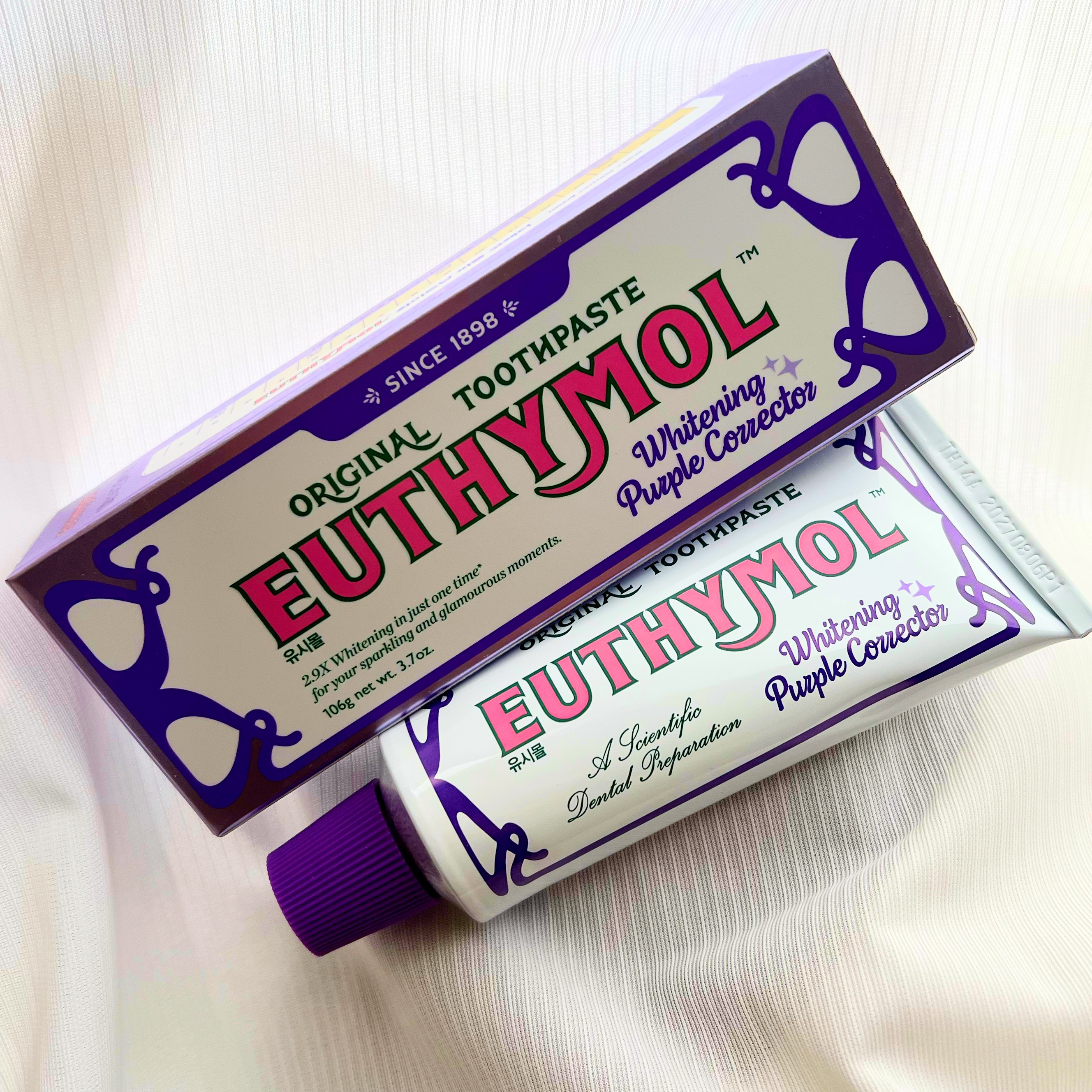 EUTHYMOLホワイトニングパープルコレクター歯磨き粉

公式より
 ⭐︎トーンアップ効果
 ⭐︎24時間着色効果を抑制
 ⭐︎弱い歯を強化  感想
 ツルツル綺麗に磨けます
 匂いが曲者です 口コミ通りの湿布そのもの 湿布臭が残ります
