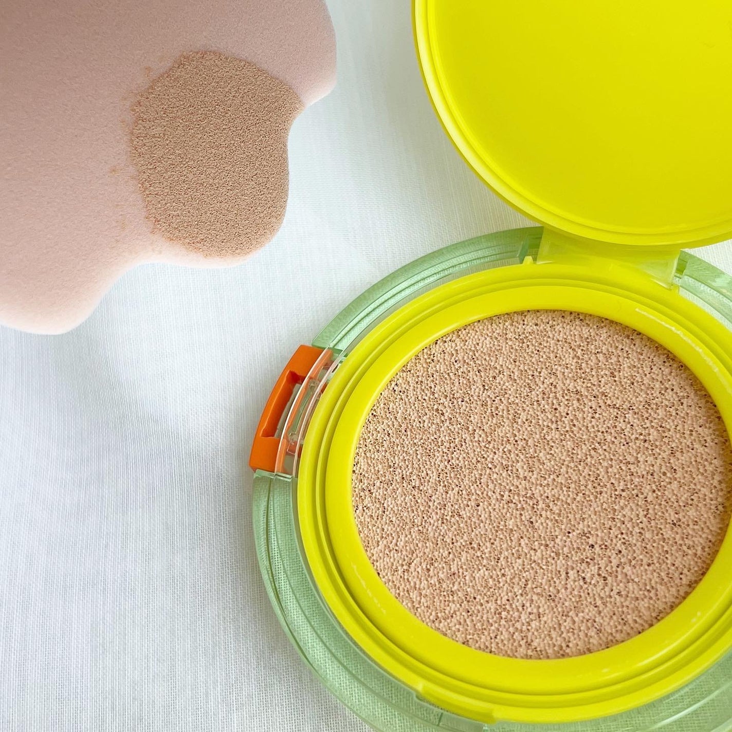 コンフィーライトクッション/LUNA/クッションファンデーションを使ったクチコミ(4枚目)