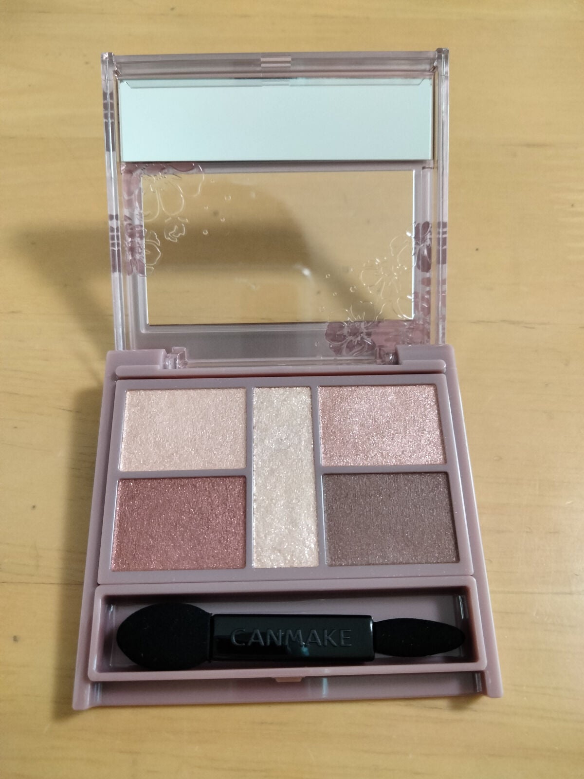 パーフェクトスタイリストアイズ/キャンメイク/アイシャドウパレットを使ったクチコミ(1枚目)