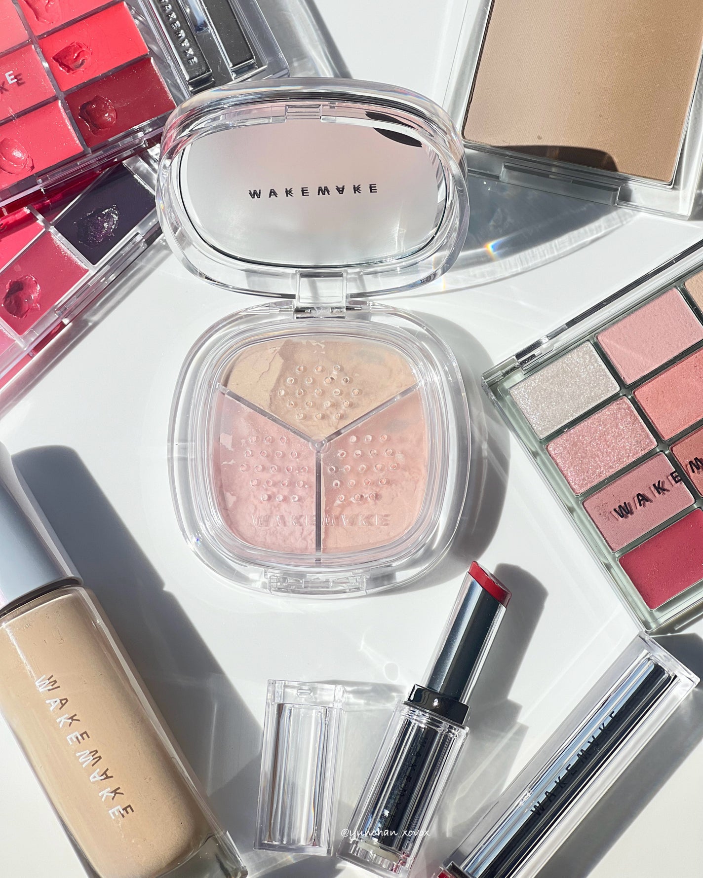 ソフトブラーリングアイパレット/wakemake/アイシャドウパレットを使ったクチコミ(4枚目)