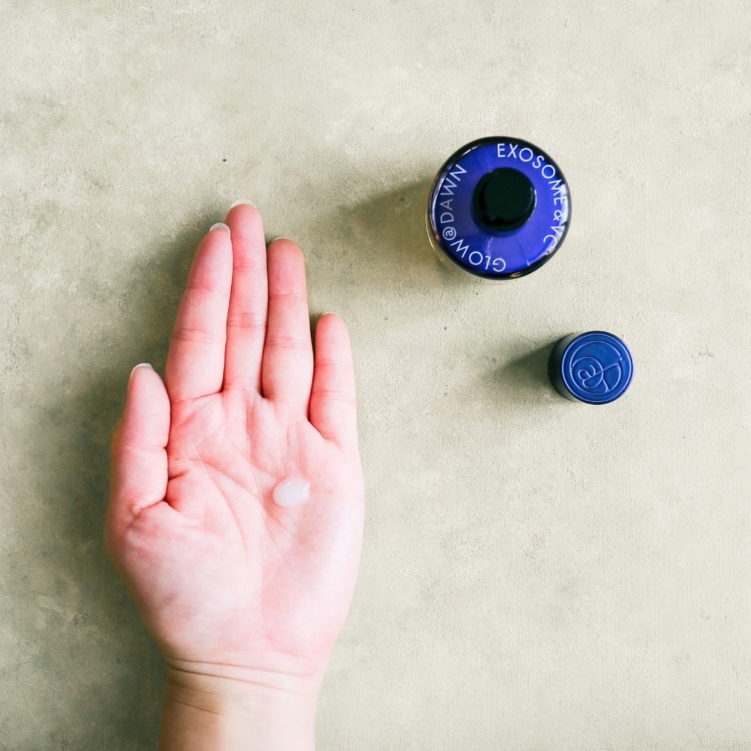 1stエクソソーム VCセラム/GLOW@DAWN/美容液を使ったクチコミ（3枚目）