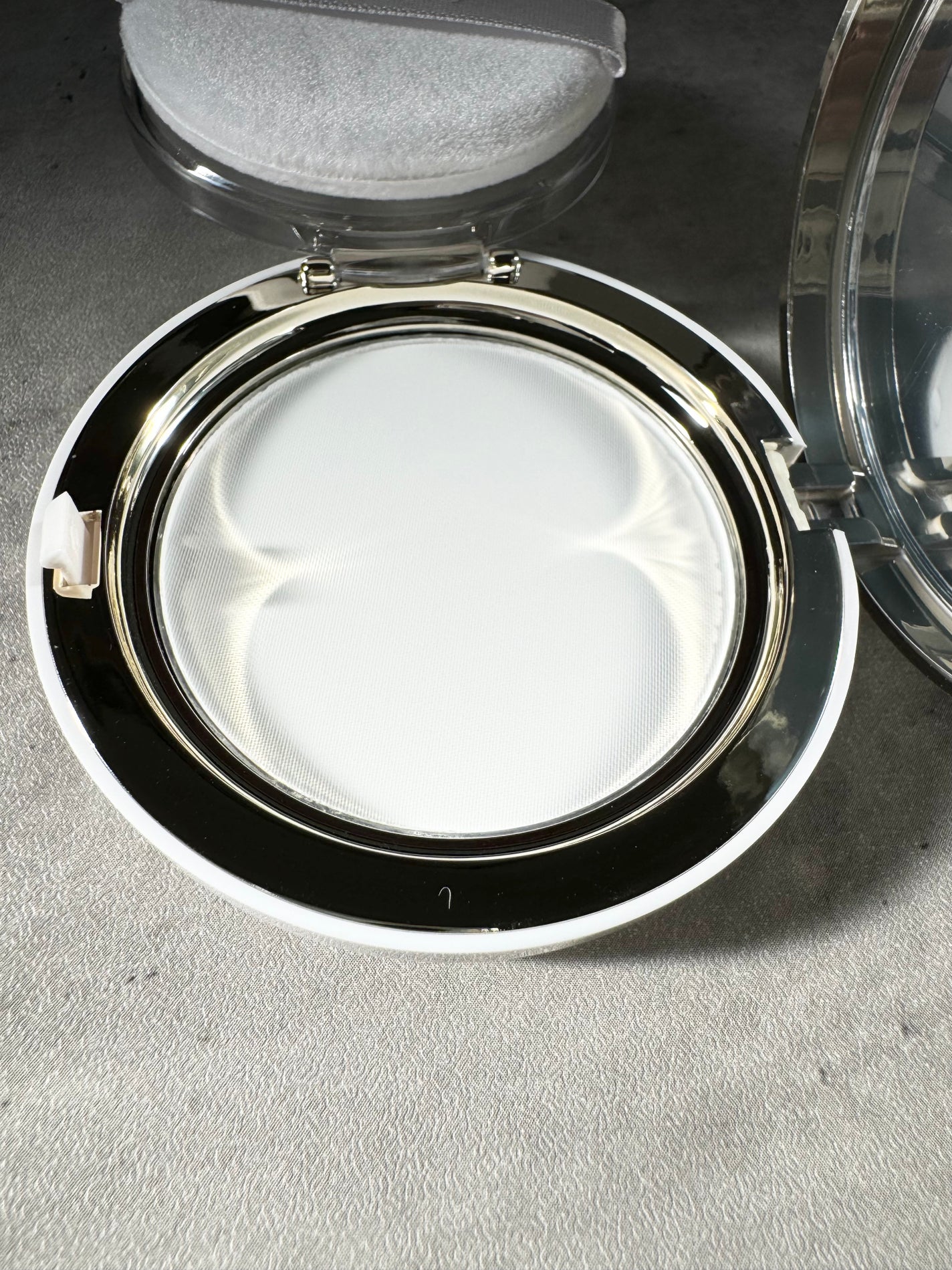 ハイドラセッティングパウダー/byLieto/プレストパウダーを使ったクチコミ(3枚目)