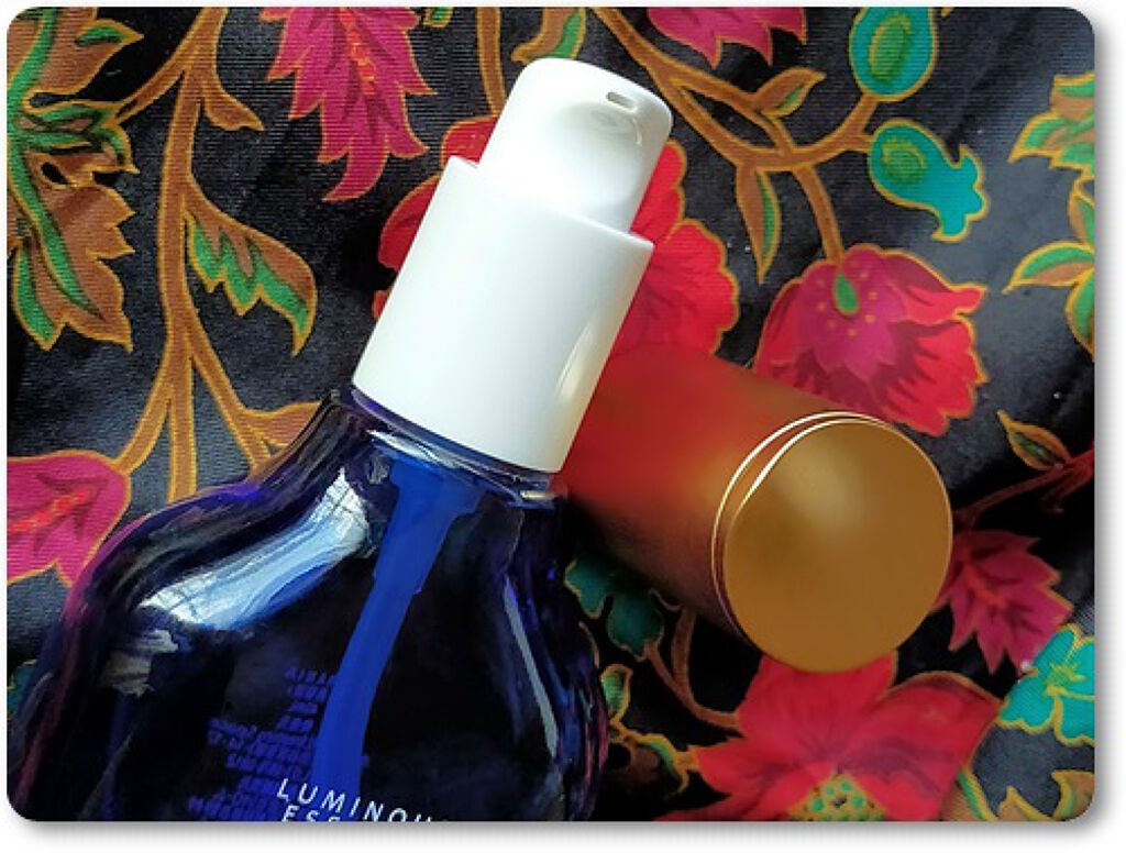 Luminous Essence/URANIA/美容液を使ったクチコミ(4枚目)