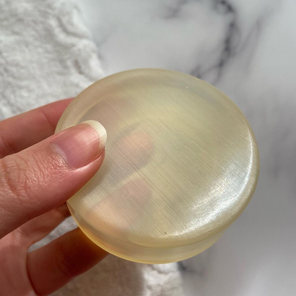 ハトムギ薬用透明石けん/ユゼ化粧品/洗顔石鹸を使ったクチコミ(4枚目)