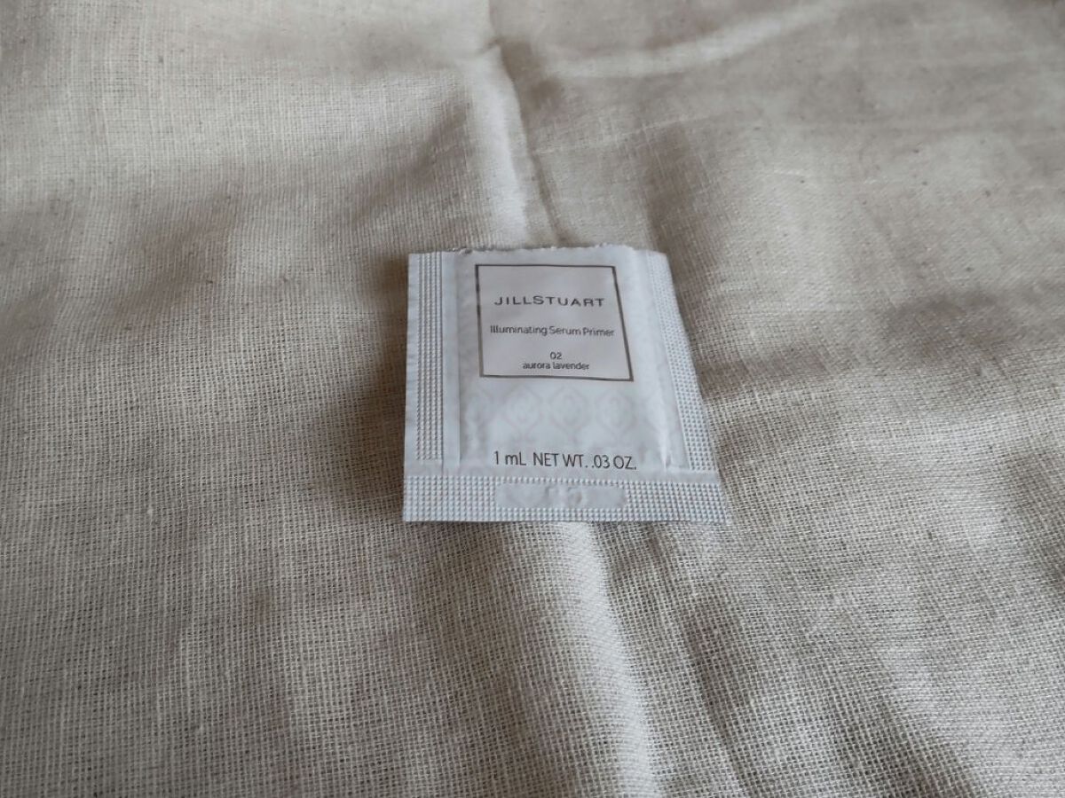 ジルスチュアート　イルミネイティング セラムプライマー/JILL STUART/化粧下地を使ったクチコミ（2枚目）