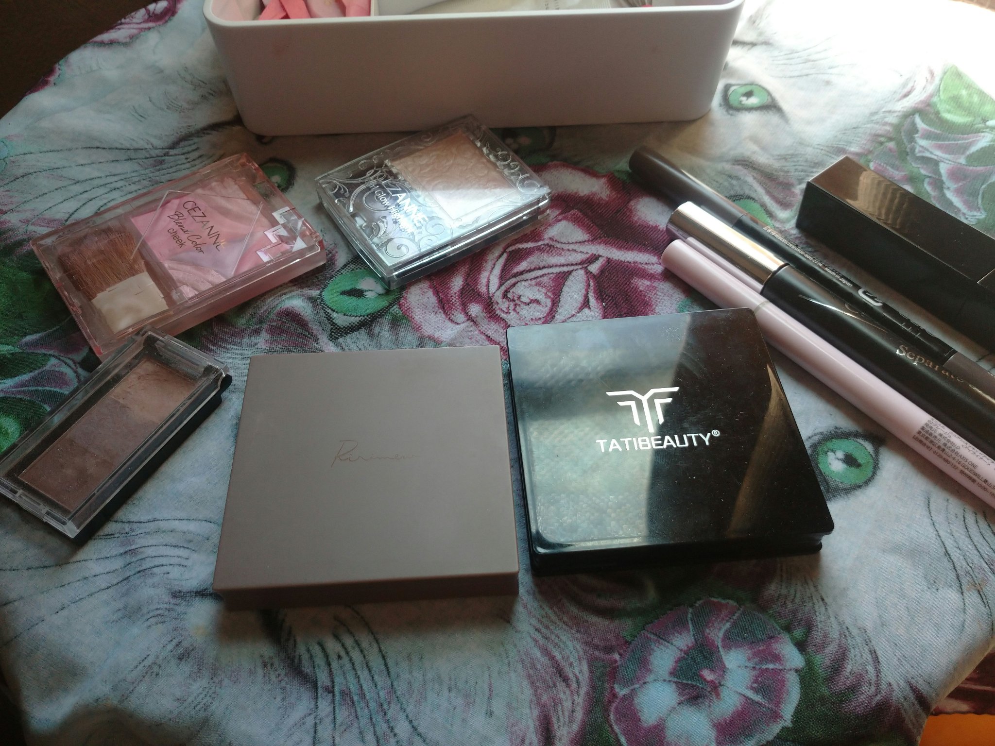 Black Swan Eye shadow Disc/tati/アイシャドウパレットを使ったクチコミ（2枚目）