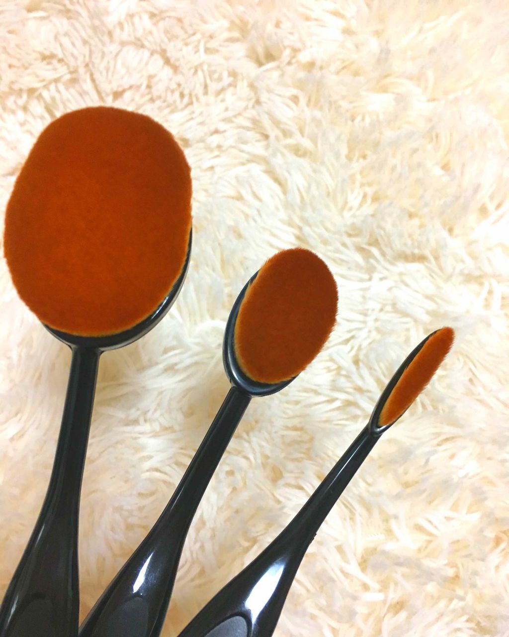 春姫ファンデーションブラシ(オーバル型)/DAISO/メイクブラシを使ったクチコミ（2枚目）