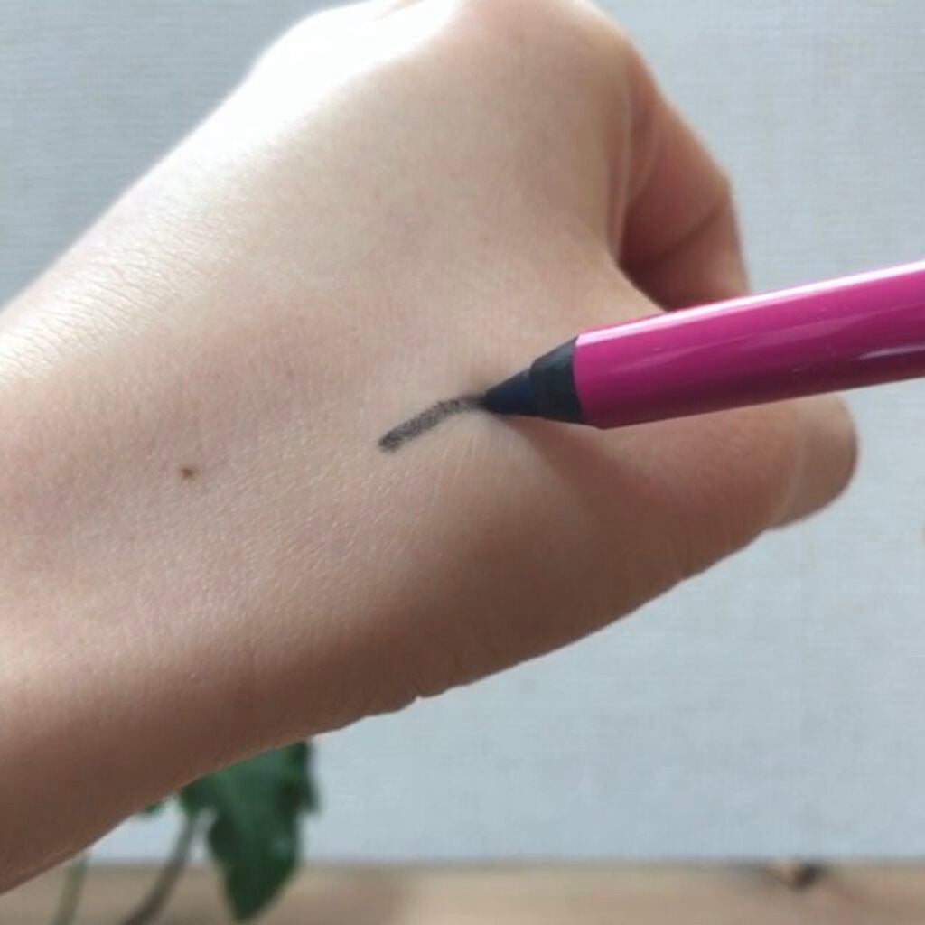 ニュアンスカラーライナー/BABYMEE/ペンシルアイライナーを使ったクチコミ(4枚目)