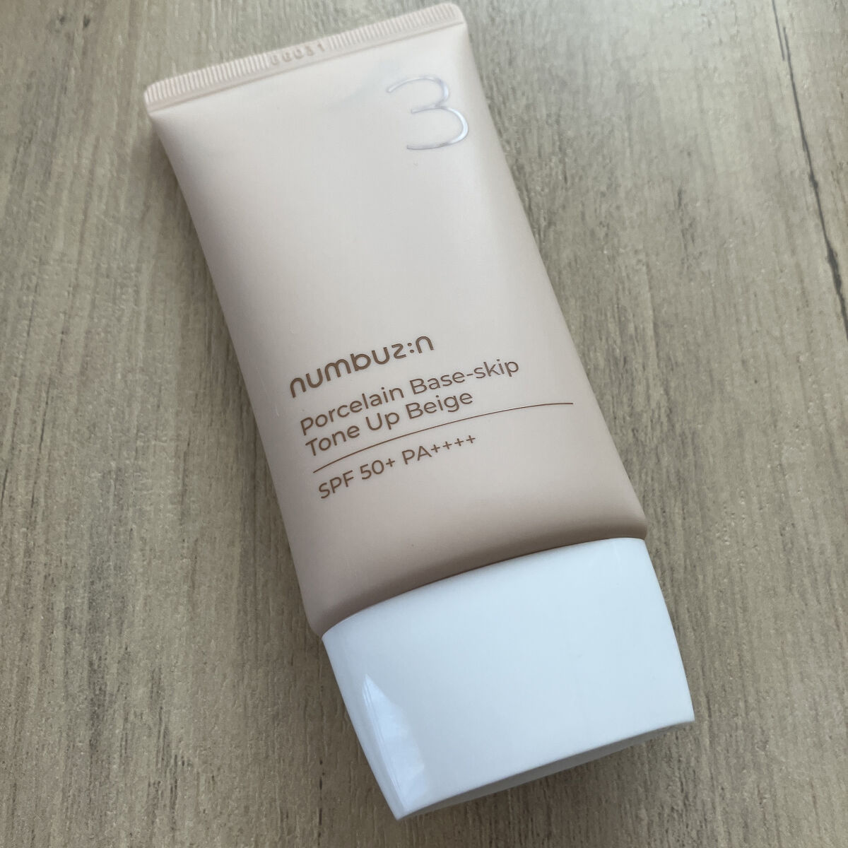 3番 ノーファンデ陶器肌トーンアップクリーム/numbuzin/化粧下地を使ったクチコミ（1枚目）