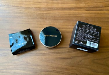 ローラ メルシエ フローレス ルミエール ラディアンス パーフェクティング クッションのクチコミ「〈LAURA MERCIER〉
  ·フローレス ルミエール ラディアンス パーフェクティング.....」（2枚目）