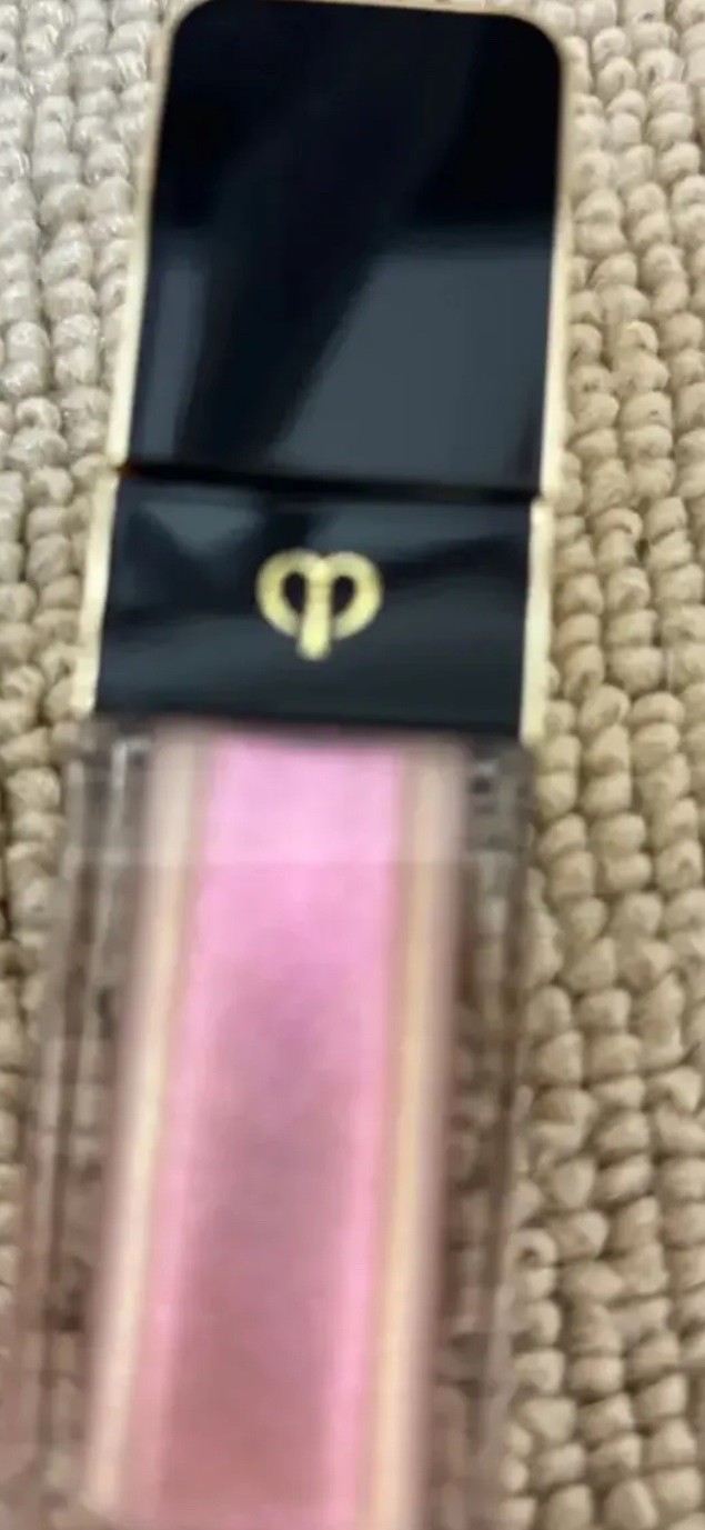 ルージュクレーム エタンスラン/クレ・ド・ポー ボーテ/口紅を使ったクチコミ（2枚目）