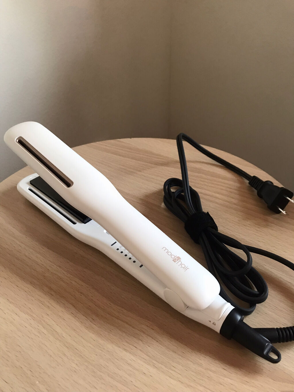 プリヴィレージュ シルクミラーストレート MHS-2410/mod's hair/ストレートアイロンを使ったクチコミ（1枚目）