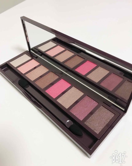 グラマラスリッチ アイパレット (クリスマスコフレ 2018)/Visée/メイクアップキットを使ったクチコミ(2枚目)