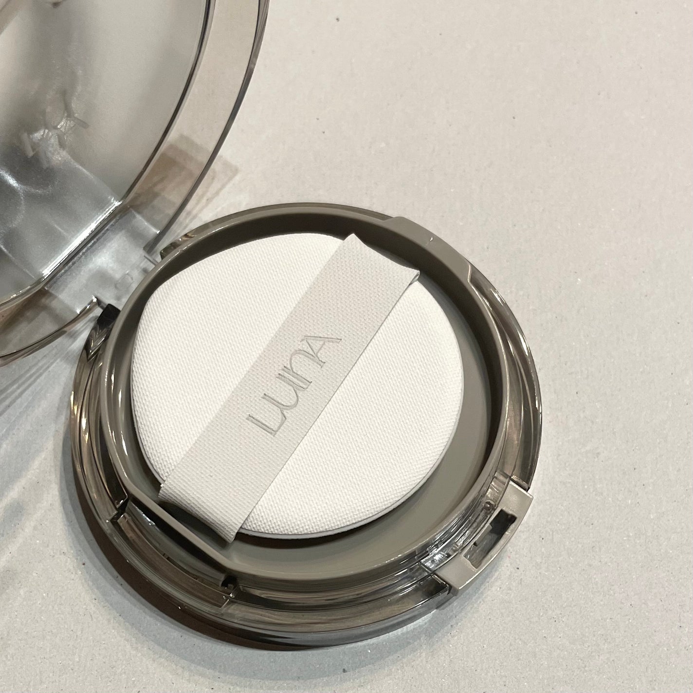 ブラーカバークッション/LUNA/クッションファンデーションを使ったクチコミ(2枚目)