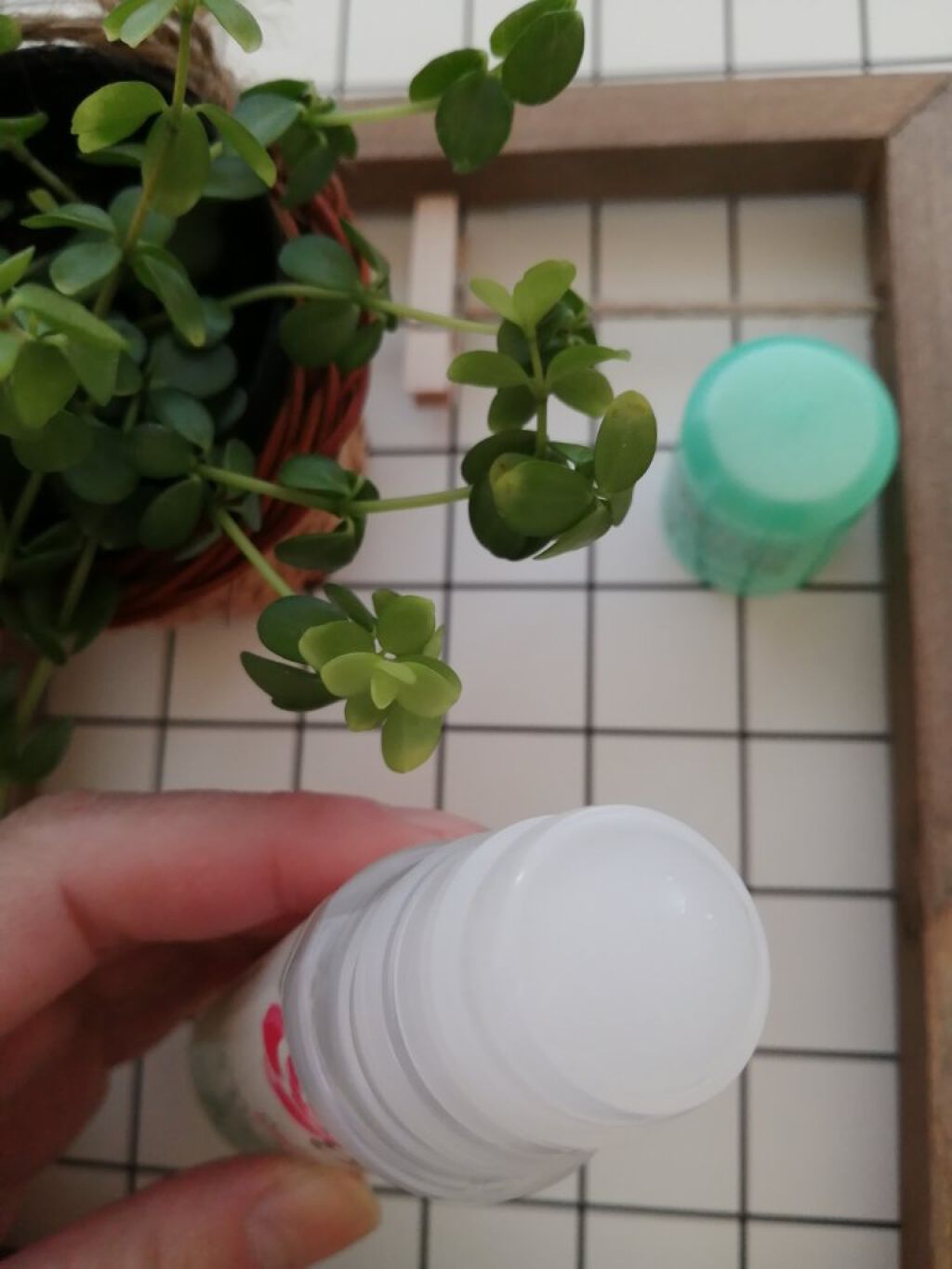 ロールオン ローズ＆ヴァーベナの香り/８ｘ４/デオドラント・制汗剤を使ったクチコミ（2枚目）